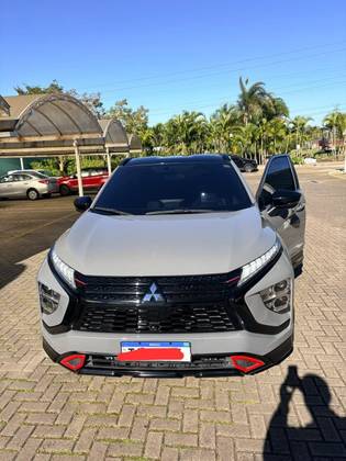 MITSUBISHI ECLIPSE CROSS 1.5 MIVEC TURBO GASOLINA HPE BLACK CVT